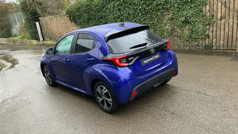 Toyota Yaris 1.5 Hybrid Design 5dr CVT Hybrid Hatchback